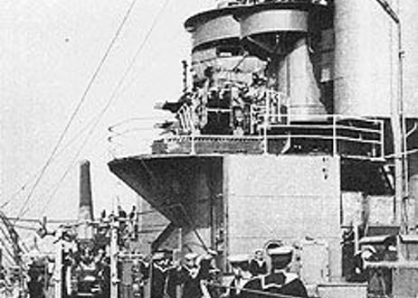 英海軍 クイーン・エリザベス級戦艦 フォトDVD