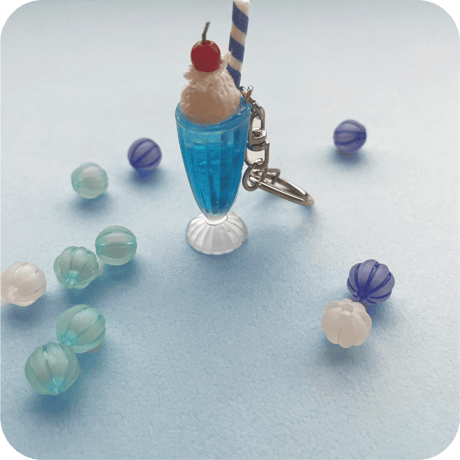 MINI CREAM SODA "BLUE HAWAII" KEY HOLDER