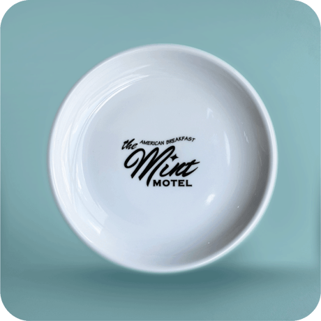 The MINT "CAKE PLATE"