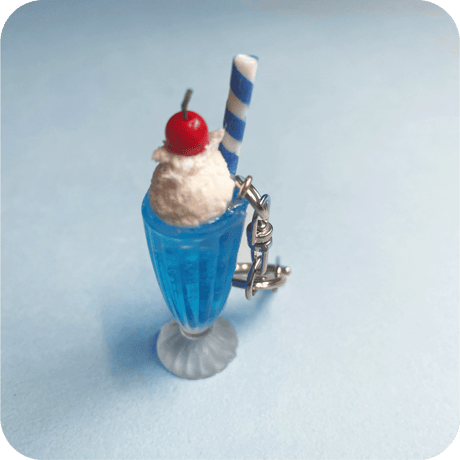 MINI CREAM SODA "BLUE HAWAII" KEY HOLDER
