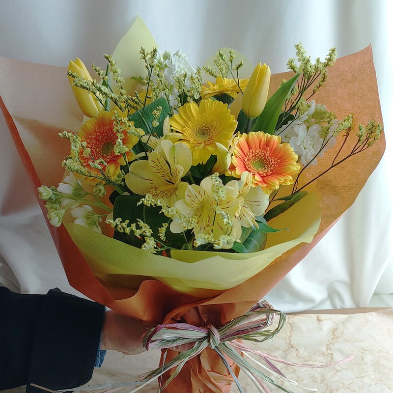 ○配達○【花束】ナチュラル 黄色×オレンジ系 ￥5,500 | Flower
