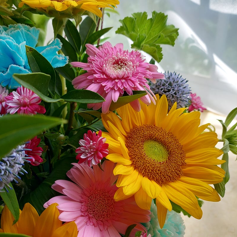 パステルカラーのフラワーアレンジメント パステルカラー バスケットアレンジメント_L - 花の店凜【SHOP】