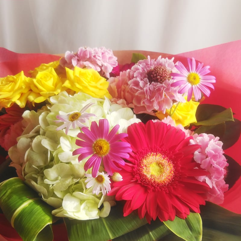 ○配達○【花束】かわいい ピンク×黄色系 ￥5,500 | Flower Labo