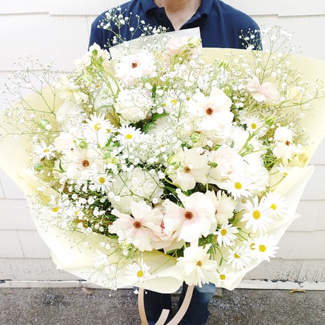 ●配達● 花束 ￥25,000+TAX