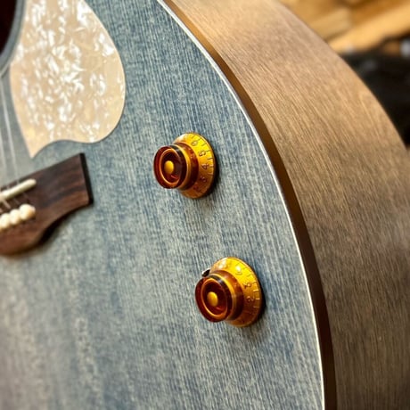 Art&Lutherie LEGACY Q-Discrete Denim Blue【アウトレット特価/トップキズ有】