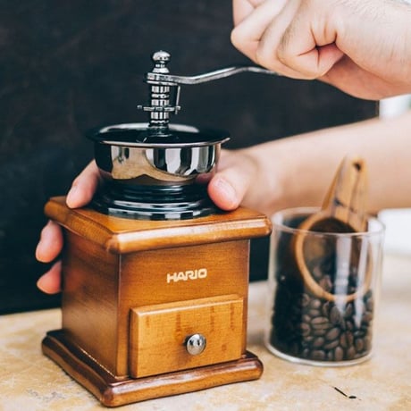 HARIO 手挽き ココーヒーミル スタンダード 	MCSR-1 木色 角形