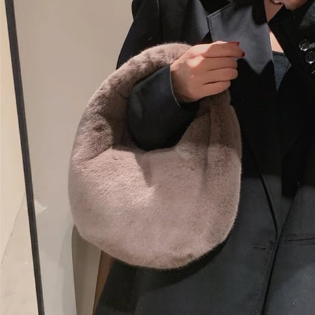 ハーフムーンふわふわファーハンドバッグ/鞄/6色展開/2023AW