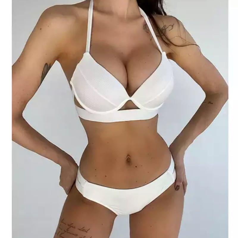 Black即納】5色の新色が登場！激盛れカップカットアウトブラジリアン