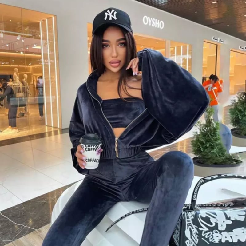 パーカーセットアップ　ベルベット ベルベットドルマンパーカー＆トレンカスリーピースセットアップ