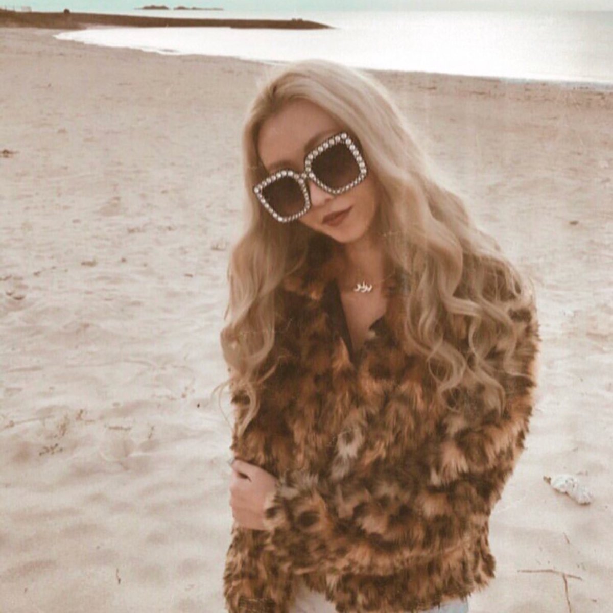 ヒョウ柄ファージャケット leopard Fake fur coat Jacketフェイクレオパード ヒョウ柄