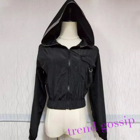 リフレクターラインクロップブラックパーカー/S～XL/2020SS