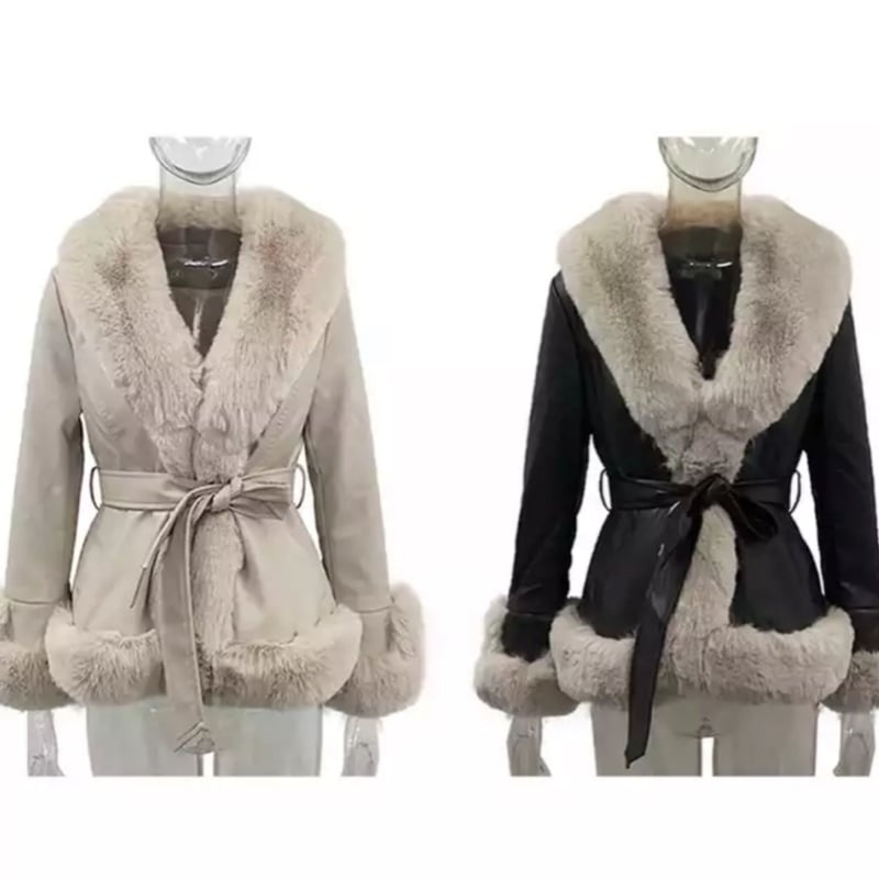 BeigeM即納】ボリュームファー付きフェイクレザーガウンコート/3色