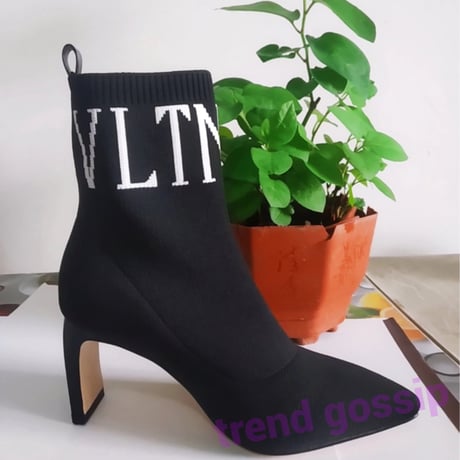 ホワイトロゴニットショートブーツ/2色展開/22.5～26cm/2019AW