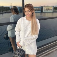 【即納】ホワイト立体ロゴオーバーサイズプルオーバー/M〜XXL/2021AW
