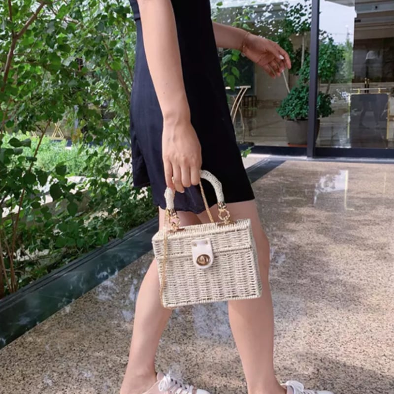 チェーンカゴバッグ 新品】ZARA ザラ バスケット バッグ 黒 かごバッグ カゴ