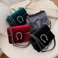アンティーク調Uバックルベルベットチェーンバッグ/ベロア/鞄/4色展開/2019AW