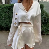 【White S即納】ノーカラーサテンシャツ＆スカートセットアップアップ