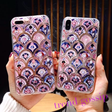 【送料無料】エスニックスケイルグリッタースマホケース/iPhone6～iPhone11/2020SS