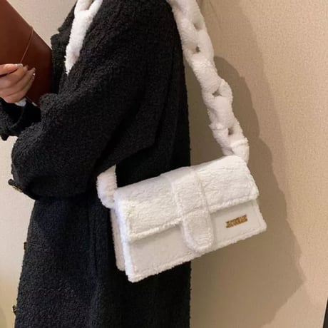 ボアファーチェーンデザインストラップショルダーバッグ/鞄/5色展開/2022AW