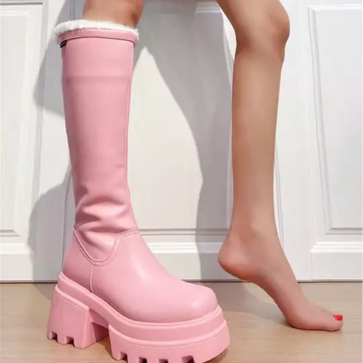 fit=scale-down,w=1200