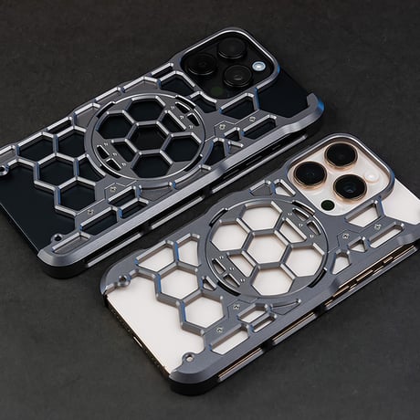 iPhone 16ProMax用プロテクターケース