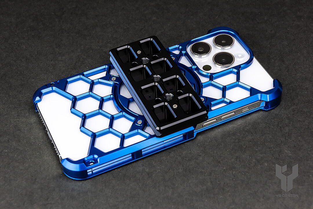 Iphone14pormaxケース LooCo Official Shop / [ LOOF SHOULDER ] iPhone 14 Pro Max