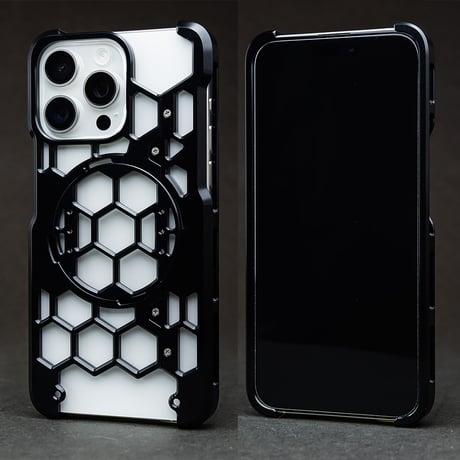 iPhone 16ProMax用プロテクターケース