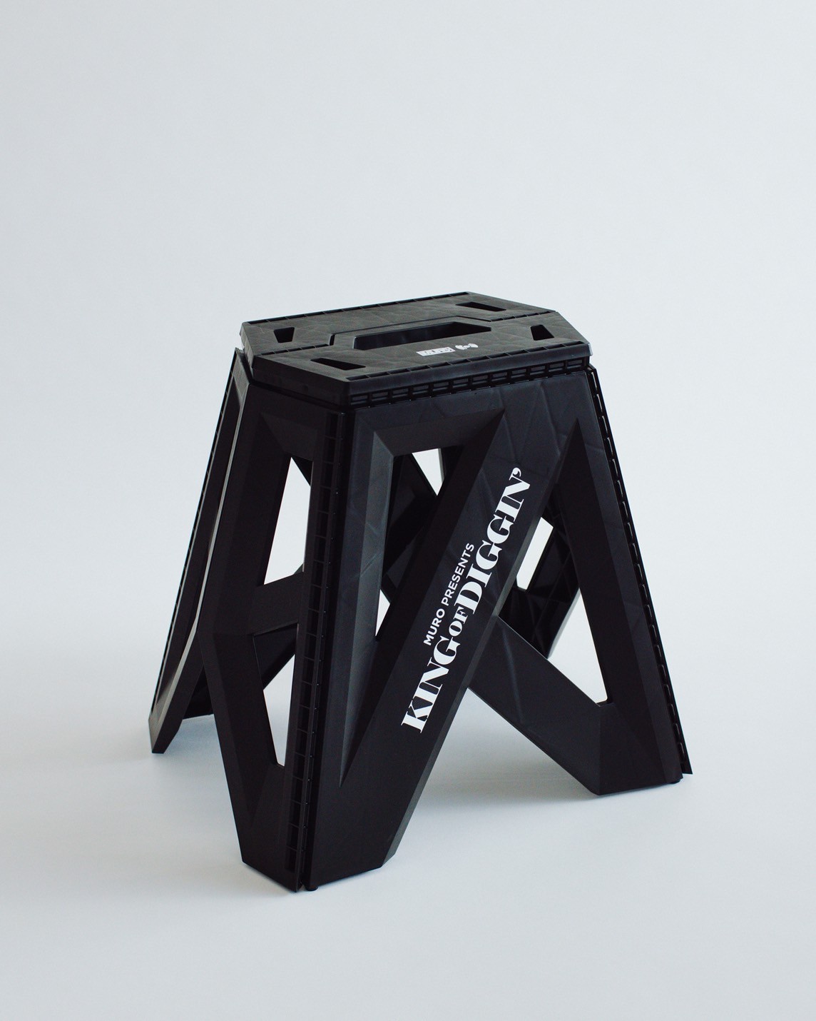 KING OF DIGGIN' ┃POTABLE DIG STOOL | CHIYODA HO
