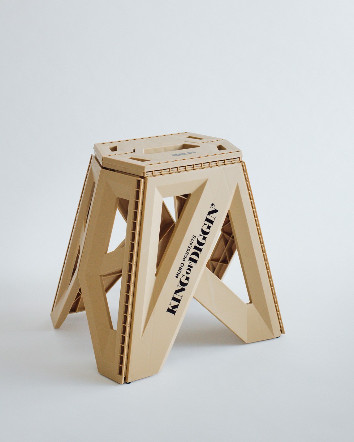 KING OF DIGGIN' ┃POTABLE DIG STOOL | CHIYODA HO
