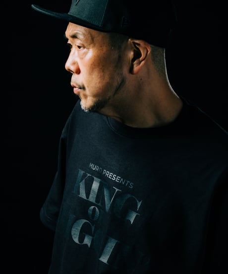 KING OF DIGGIN’ | Official T-shirt - Black x Black -