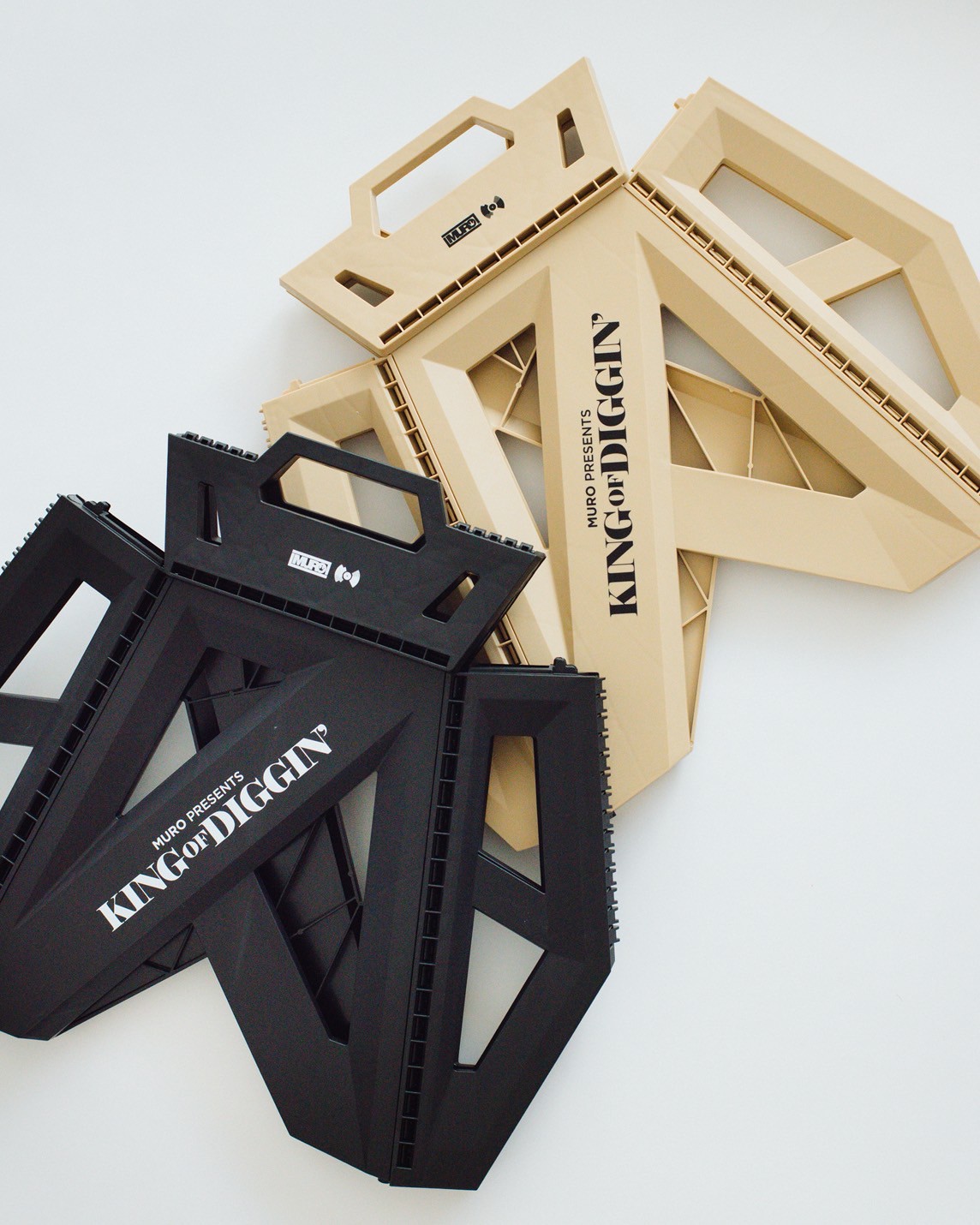 KING OF DIGGIN' ┃POTABLE DIG STOOL | CHIYODA HO