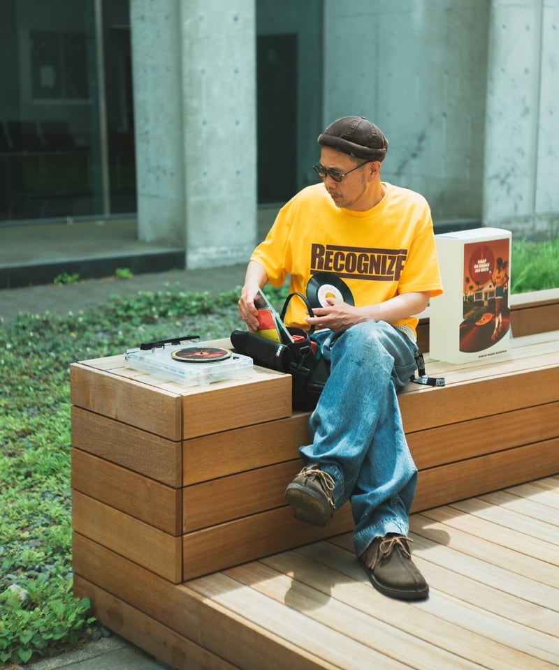 新品未開封 ポータブル レコードプレーヤー DJ MURO RECOGNIZE KING OF DIGGIN' × RECOGNIZE PORTABLE RECORD PL