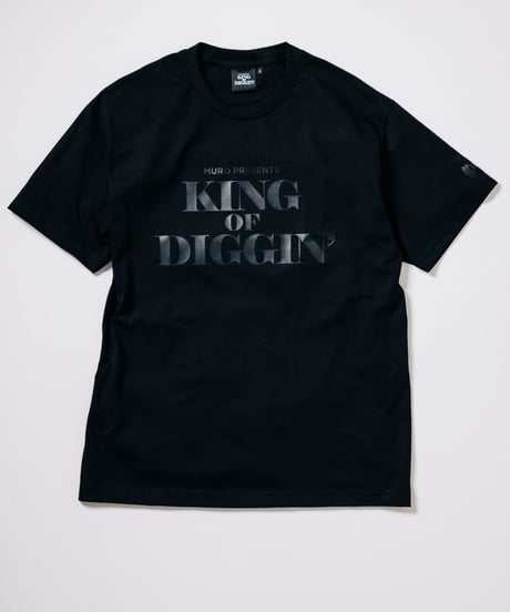 KING OF DIGGIN’ | Official T-shirt - Black x Black -