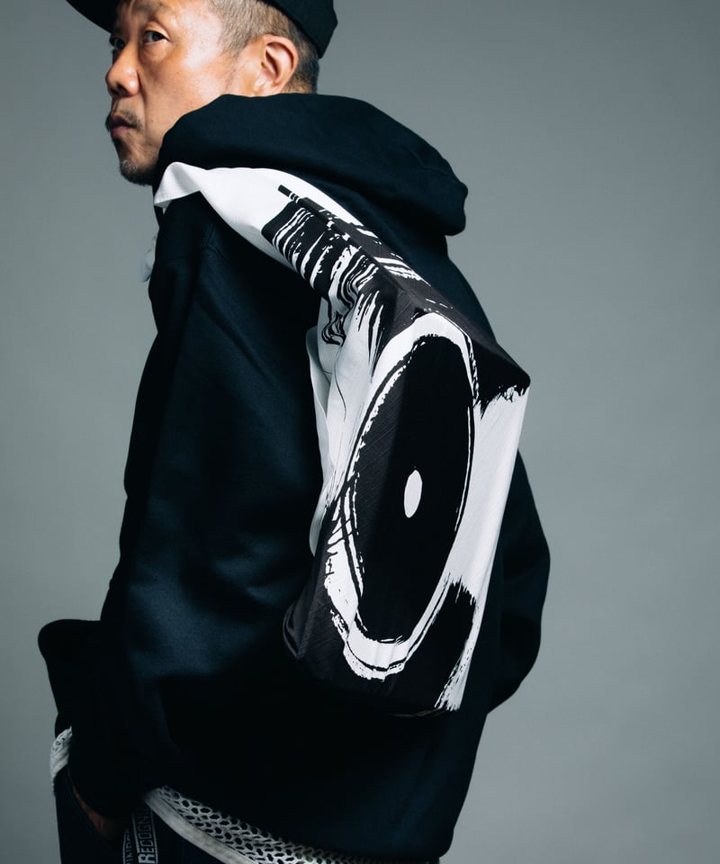 KING OF DIGGIN'×書道家 万美×CHIYODA HOTEL | 風呂敷 | CH