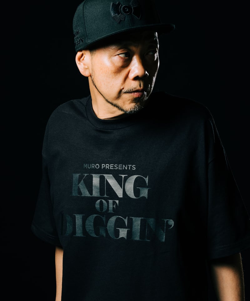 KING OF DIGGIN' | Official T-shirt - Black x Bl