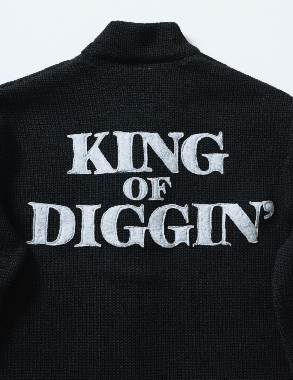 KING OF DIGGIN'×RECOGNIZE | LETTERED CARDIGAN |
