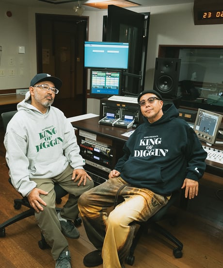 KING OF DIGGIN’ | Official Hoodie -Gray-