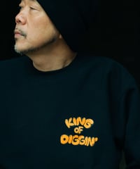 KING OF DIGGIN’×cleofus | Bubble Logo Crewneck - Black -