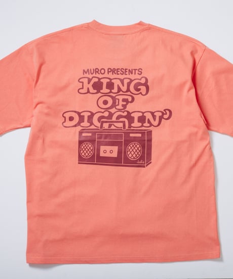 KING OF DIGGIN’×cleofus | Boombox SS T-shirt - Warm Pink -