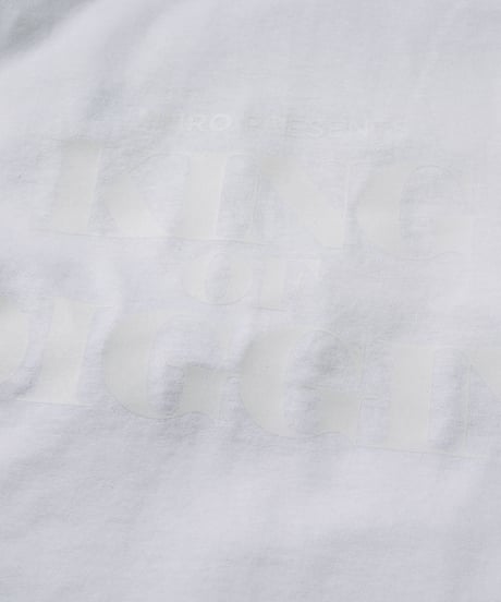 KING OF DIGGIN’ | Official T-shirt - White x White -