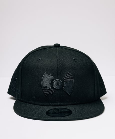 KING OF DIGGIN’×NEW ERA | 9FIFTY SNAPBACK CAP  - Black -