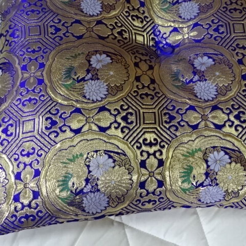 エブリ寝具ファクトリー 金襴鳳凰法要座布団 緞子版（68x72cm）ご