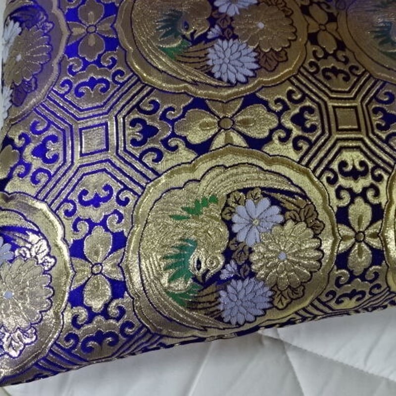 エブリ寝具ファクトリー 金襴鳳凰法要座布団 緞子版（68x72cm）ご