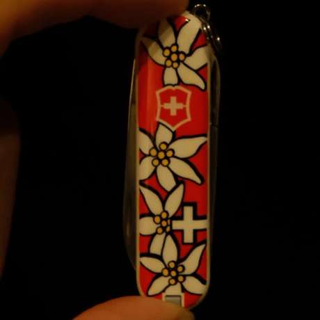 【VICTORINOX】　クラシック SD