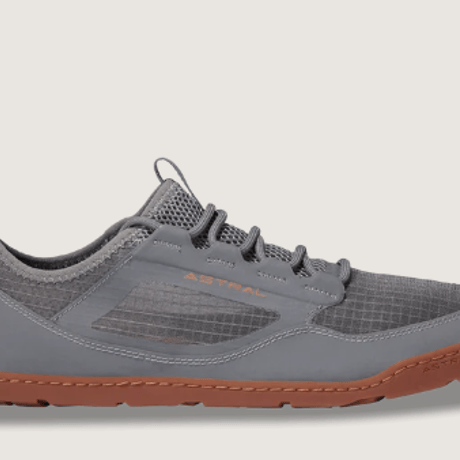 【ASTRAL FOOT WEAR（アストラルフットウェア）】 LOYAK AC M's GRAY