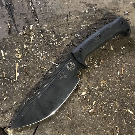 Nomad Field Knife（ノマドフィールドナイフ）