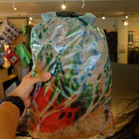 【soar art Works】ダイニーマドライバッグ Lサイズ（10L）