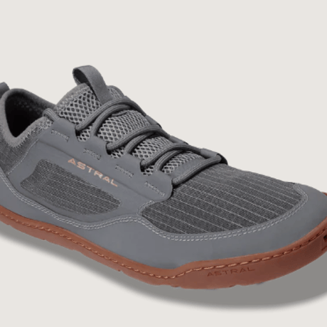 【ASTRAL FOOT WEAR（アストラルフットウェア）】 LOYAK AC M's GRAY