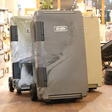 【Deelight/ディーライト】Iceland Cooler Box /Deelight Fridge Coolerホイール付き　45QT