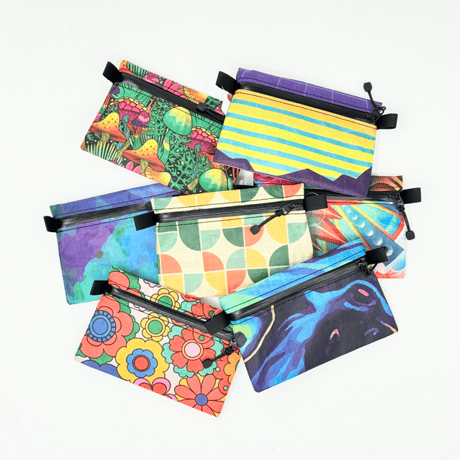【LiteAF】PRINTED ZIPPER POUCHES AKA HIKER WALLETS